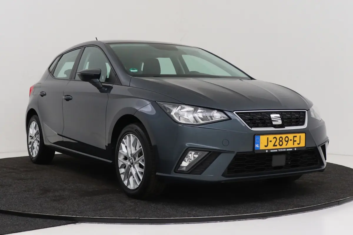 1.0 TSI Style Business Intense | Trekhaak | Climate Control | Stoelverwarming | Cruise Control |