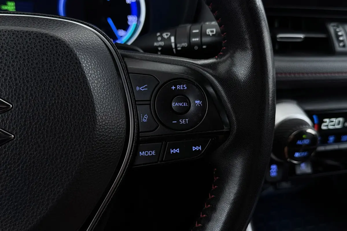2.5 Plug-in Hybrid Style | Trekhaak | CarPlay | Camera | Stoelverwarming V+A | 89.000 KM! |