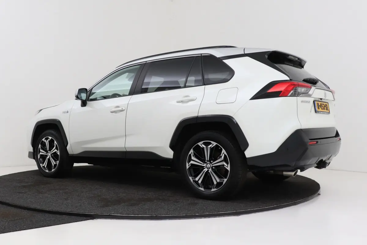 2.5 Plug-in Hybrid Style | Trekhaak | CarPlay | Camera | Stoelverwarming V+A | 89.000 KM! |