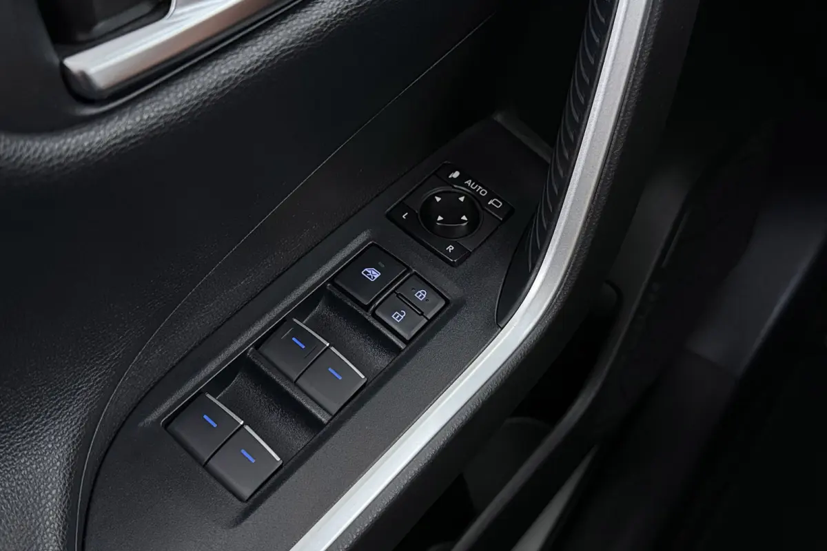 2.5 Plug-in Hybrid Style | Trekhaak | CarPlay | Camera | Stoelverwarming V+A | 89.000 KM! |