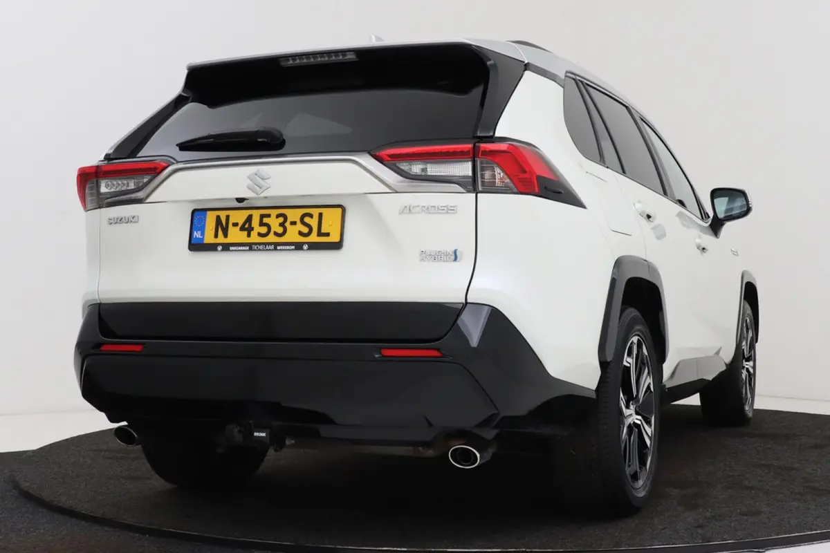 2.5 Plug-in Hybrid Style | Trekhaak | CarPlay | Camera | Stoelverwarming V+A | 89.000 KM! |