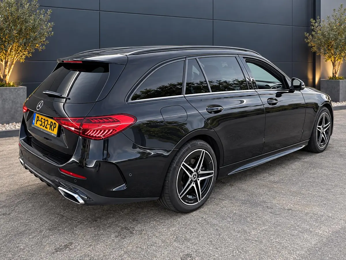 300 e AMG Line | Panoramadak | AMG-Pakket | Night Pack | NL-Auto |