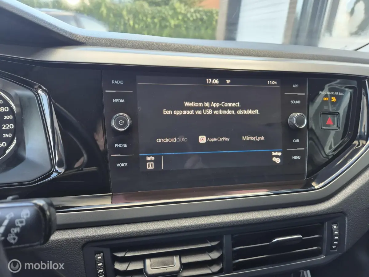 1E EIGENAAR BTW APPLE CARPLAY NAP