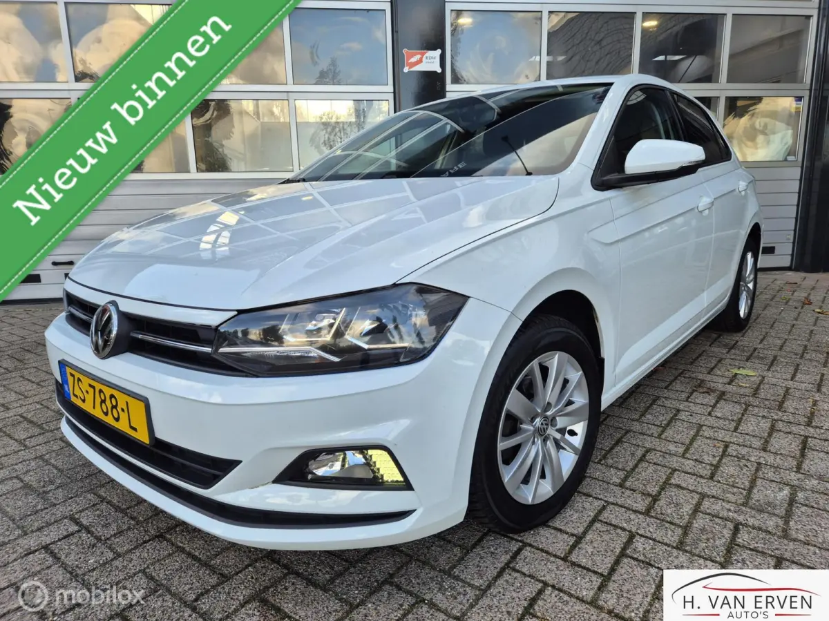 1E EIGENAAR BTW APPLE CARPLAY NAP