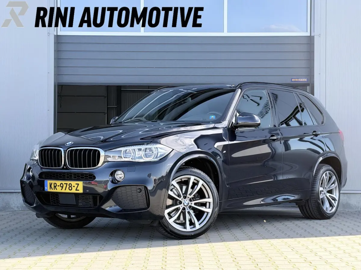 xDrive35i High Executive 306 PK | M sport | Trekhaak | Pano | 360 Camera | Softclose