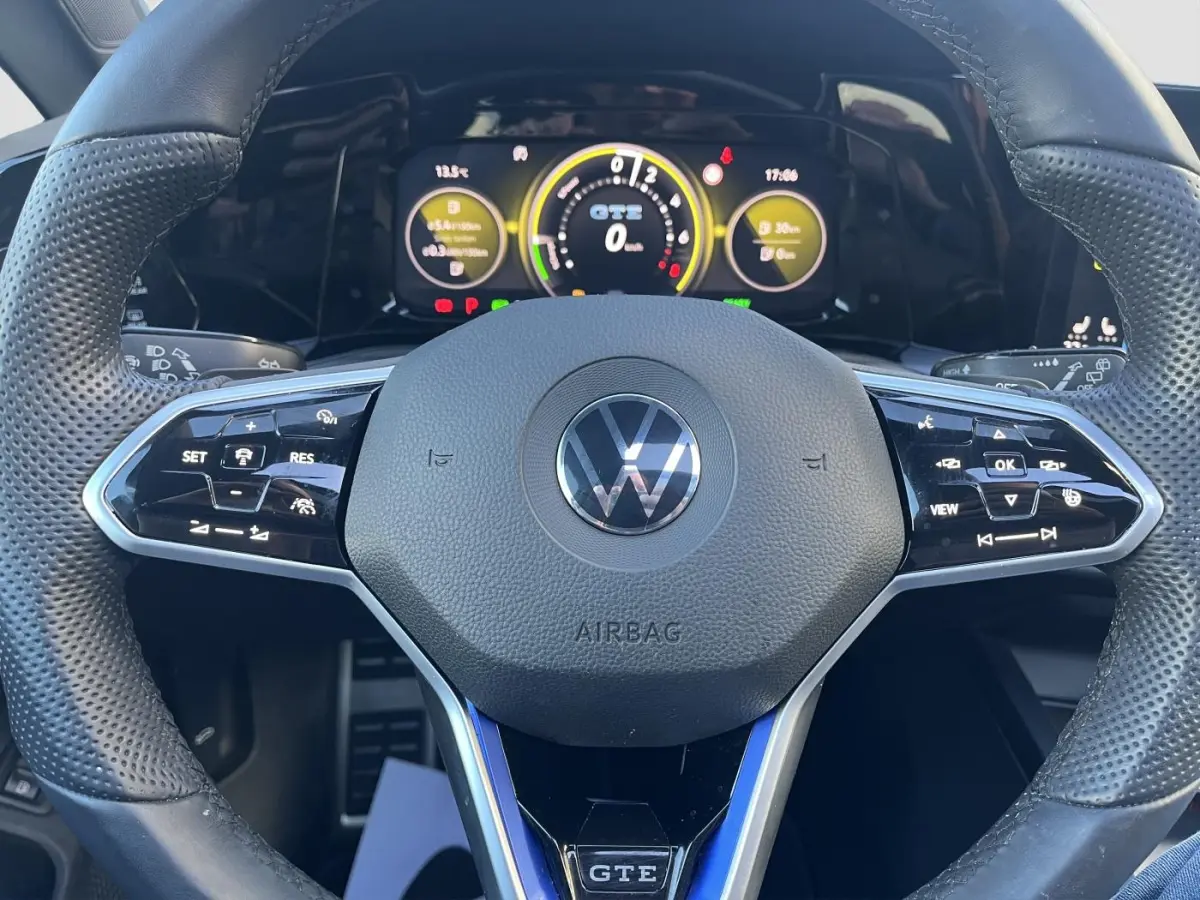 1.4 eHybrid GTE | NAV. | PANORAMADAK | EL. TREKHAAK | STOELVERW. |