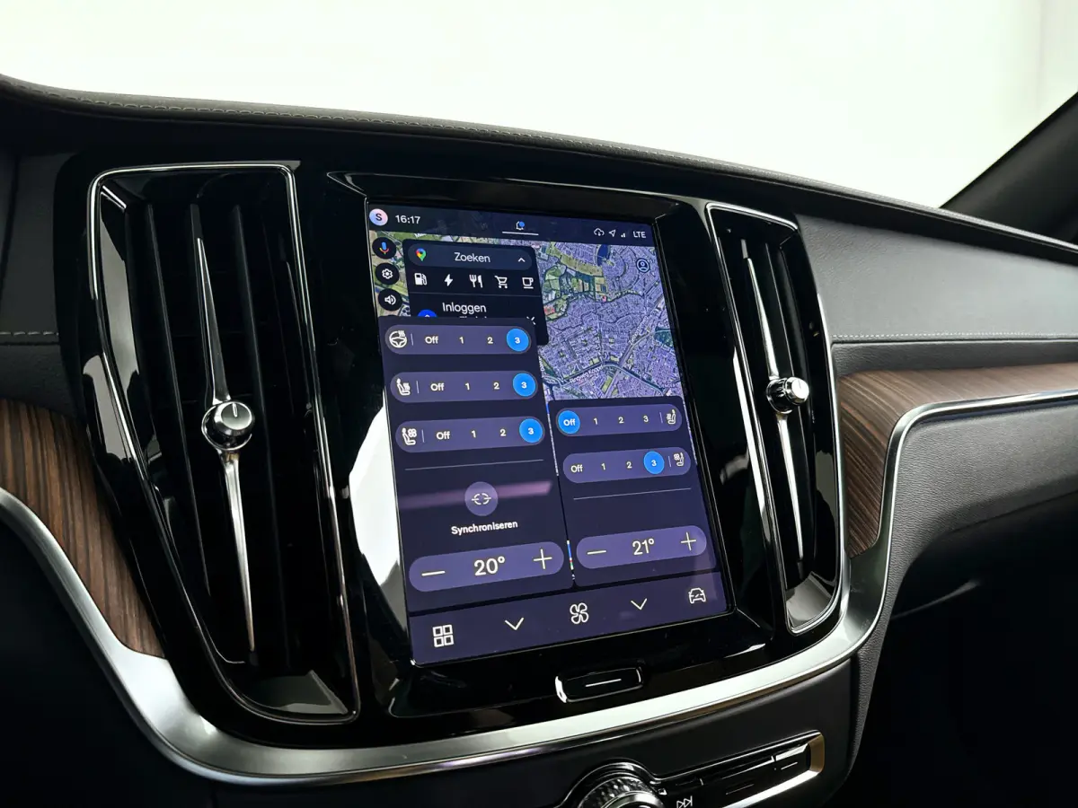 T8 Plug-in hybrid AWD Ultra Dark | SOH 99% | Panoramadak | 360° camera | Head-up display | Harman Kardon | Stoelventilatie | Massage | Stoel- en stuurverwarming | Trekhaak