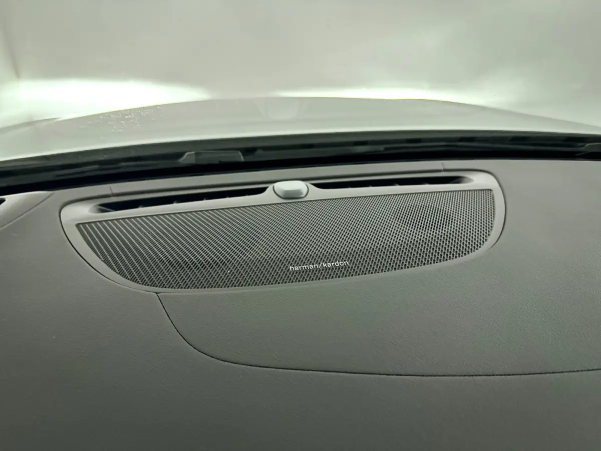 T8 Plug-in hybrid AWD Ultra Dark | SOH 99% | Panoramadak | 360° camera | Head-up display | Harman Kardon | Stoelventilatie | Massage | Stoel- en stuurverwarming | Trekhaak