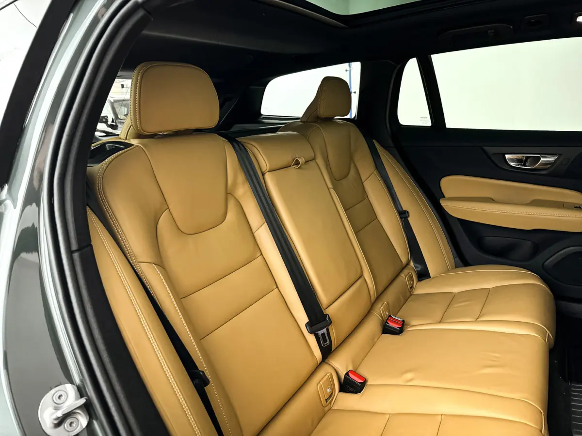 T8 Plug-in hybrid AWD Ultra Dark | SOH 99% | Panoramadak | 360° camera | Head-up display | Harman Kardon | Stoelventilatie | Massage | Stoel- en stuurverwarming | Trekhaak
