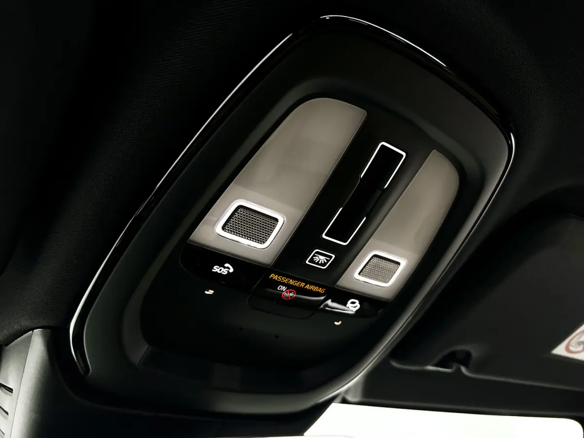 T8 Plug-in hybrid AWD Ultra Dark | SOH 99% | Panoramadak | 360° camera | Head-up display | Harman Kardon | Stoelventilatie | Massage | Stoel- en stuurverwarming | Trekhaak