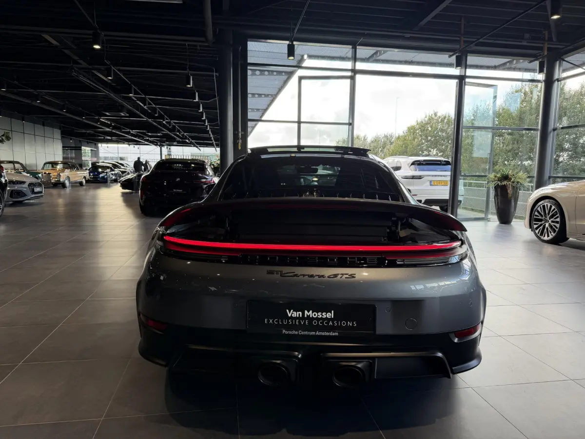 3.6 T-Hybrid Carrera GTS | SPORTDESIGN | SPORTCHRONO | SPORUITLAATSYSTEEM | PTV + | PASM | PDLS + | BOSE | HEFSYSTEEM VOORAS | ACHTERASBESTURING | 18-WEG STOELEN | PANORAMA/SCHUIF-KANTELDAK 