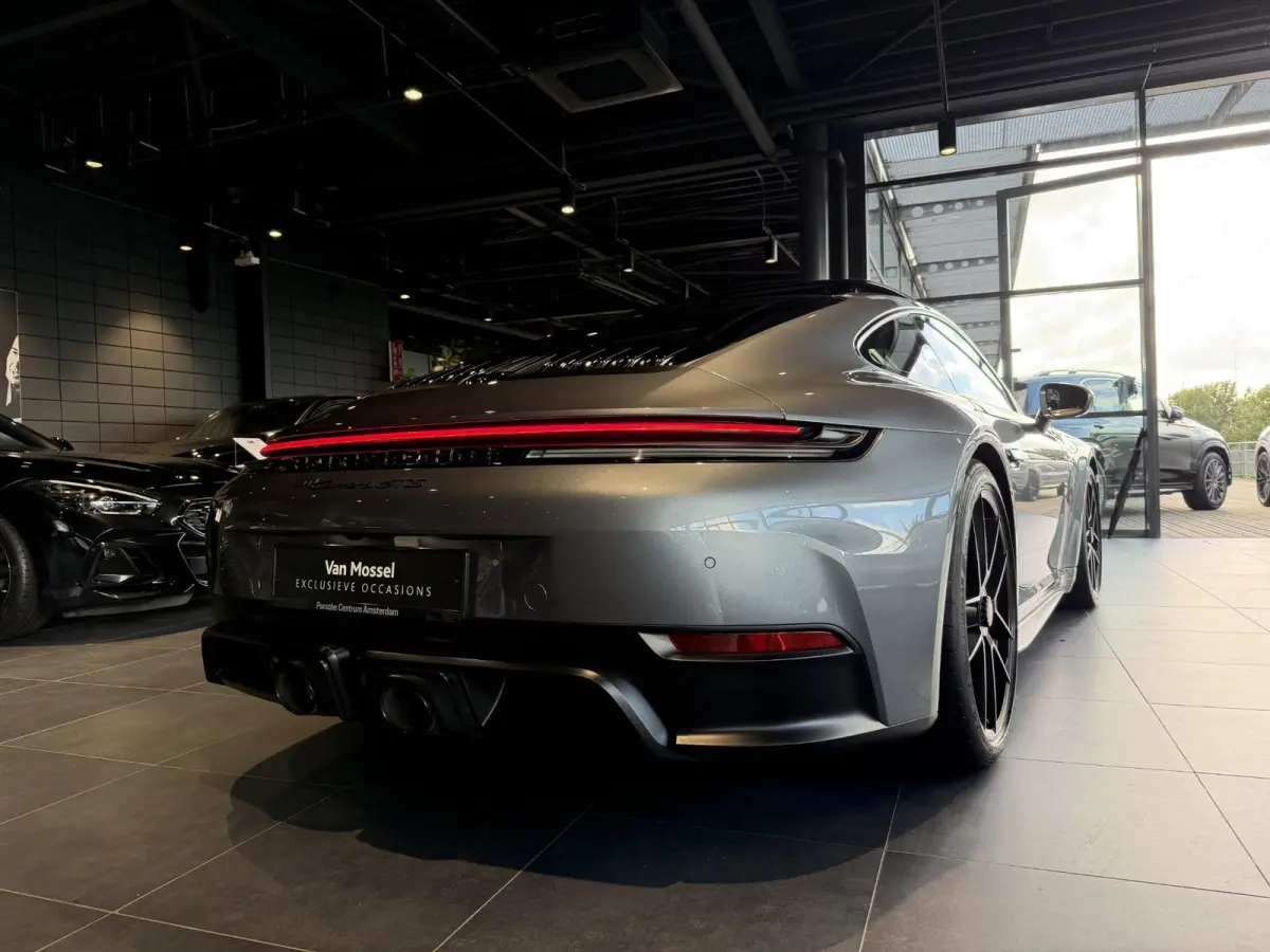 3.6 T-Hybrid Carrera GTS | SPORTDESIGN | SPORTCHRONO | SPORUITLAATSYSTEEM | PTV + | PASM | PDLS + | BOSE | HEFSYSTEEM VOORAS | ACHTERASBESTURING | 18-WEG STOELEN | PANORAMA/SCHUIF-KANTELDAK 