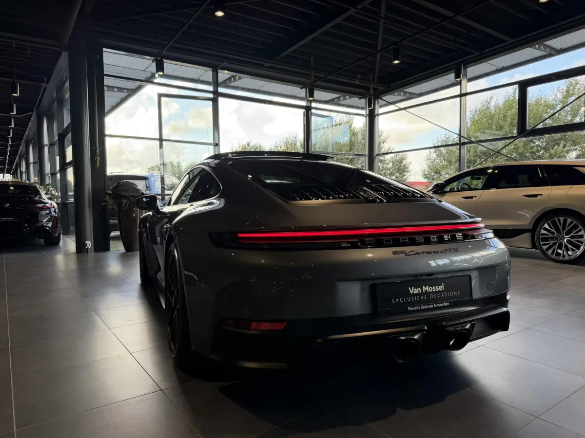 3.6 T-Hybrid Carrera GTS | SPORTDESIGN | SPORTCHRONO | SPORUITLAATSYSTEEM | PTV + | PASM | PDLS + | BOSE | HEFSYSTEEM VOORAS | ACHTERASBESTURING | 18-WEG STOELEN | PANORAMA/SCHUIF-KANTELDAK 