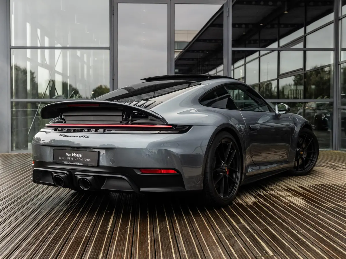 3.6 T-Hybrid Carrera GTS | SPORTDESIGN | SPORTCHRONO | SPORUITLAATSYSTEEM | PTV + | PASM | PDLS + | BOSE | HEFSYSTEEM VOORAS | ACHTERASBESTURING | 18-WEG STOELEN | PANORAMA/SCHUIF-KANTELDAK 