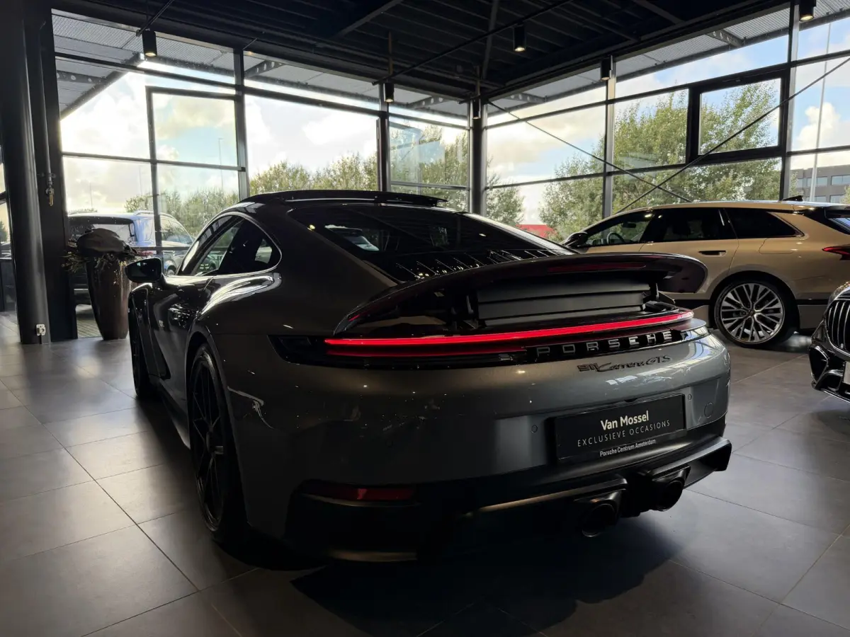 3.6 T-Hybrid Carrera GTS | SPORTDESIGN | SPORTCHRONO | SPORUITLAATSYSTEEM | PTV + | PASM | PDLS + | BOSE | HEFSYSTEEM VOORAS | ACHTERASBESTURING | 18-WEG STOELEN | PANORAMA/SCHUIF-KANTELDAK 