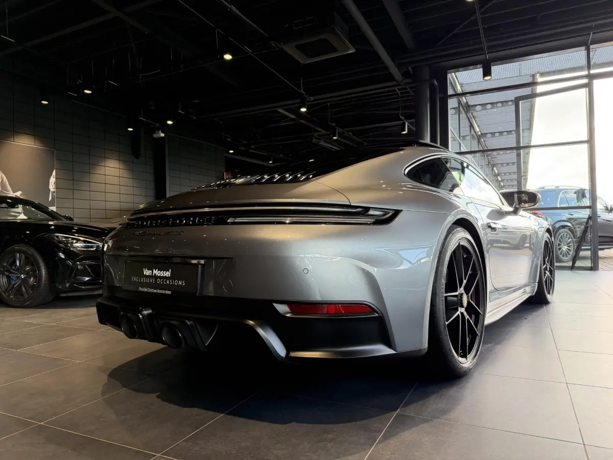 3.6 T-Hybrid Carrera GTS | SPORTDESIGN | SPORTCHRONO | SPORUITLAATSYSTEEM | PTV + | PASM | PDLS + | BOSE | HEFSYSTEEM VOORAS | ACHTERASBESTURING | 18-WEG STOELEN | PANORAMA/SCHUIF-KANTELDAK 