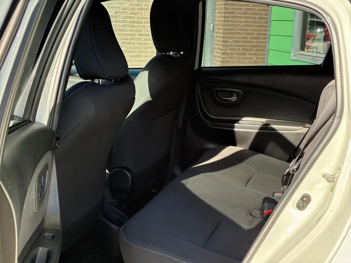 1.5 Hybrid Bi-Tone|2e Eigenaar|Automaat|Camera|Navigatie|CruiseControl|Climatronic|Nieuwe APK|Trekhaak|