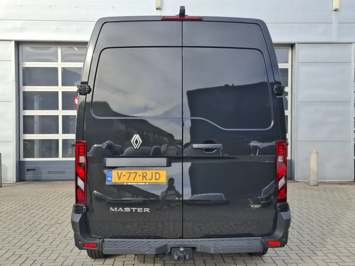 T35 L2H2 Extra long range 87 kWh | Wordt verwacht | Dubbele schuifdeur | Betimmering | Achteruitrijcamera | PDC Voor en Achter | Cruise Control | Airco | Trekhaak |