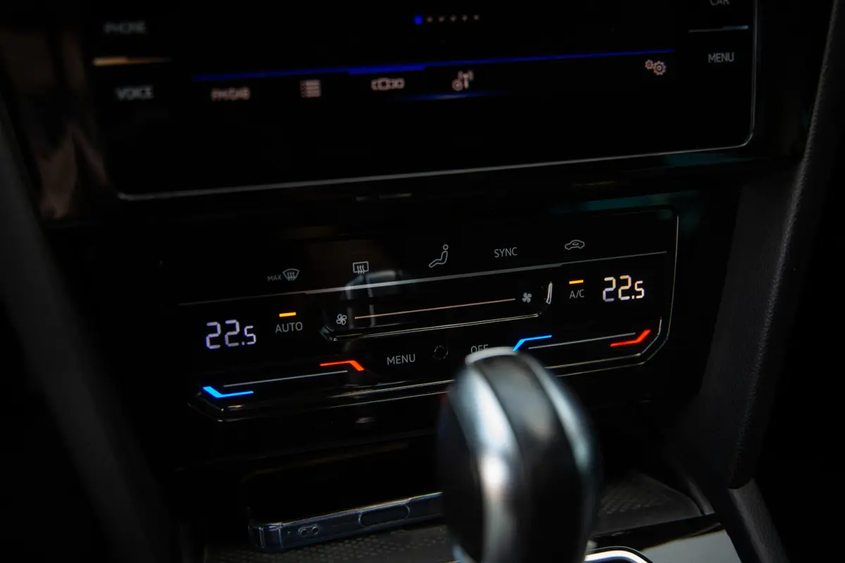 1.4 TSI PHEV GTE Business , Achteruitrijcamera, Adaptive Cruise, Apple Carplay,
