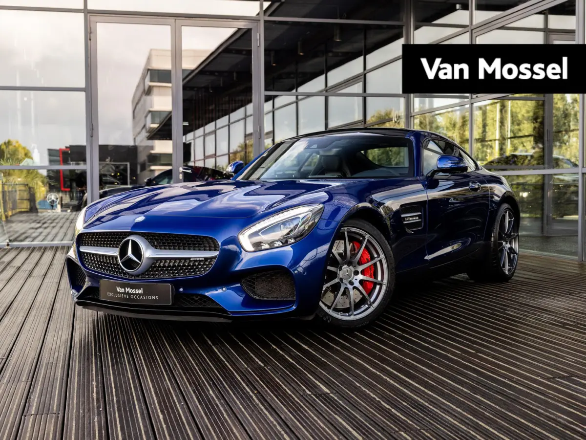 4.0 S | AMG PERFORMANCE UITLAAT | AMG PERFORMANCE STOELEN | KEYLESS ENTRY | VOLLEDIG MB DEALER ONDERHOUDEN | STOELVERWARMING | ACHTERUITRIJCAMERA |