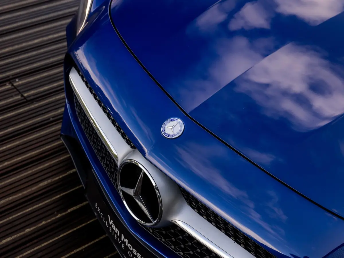 4.0 S | AMG PERFORMANCE UITLAAT | AMG PERFORMANCE STOELEN | KEYLESS ENTRY | VOLLEDIG MB DEALER ONDERHOUDEN | STOELVERWARMING | ACHTERUITRIJCAMERA |