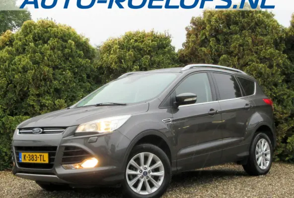 1.5 Titanium * Navi * Cruise * Trekhaak *