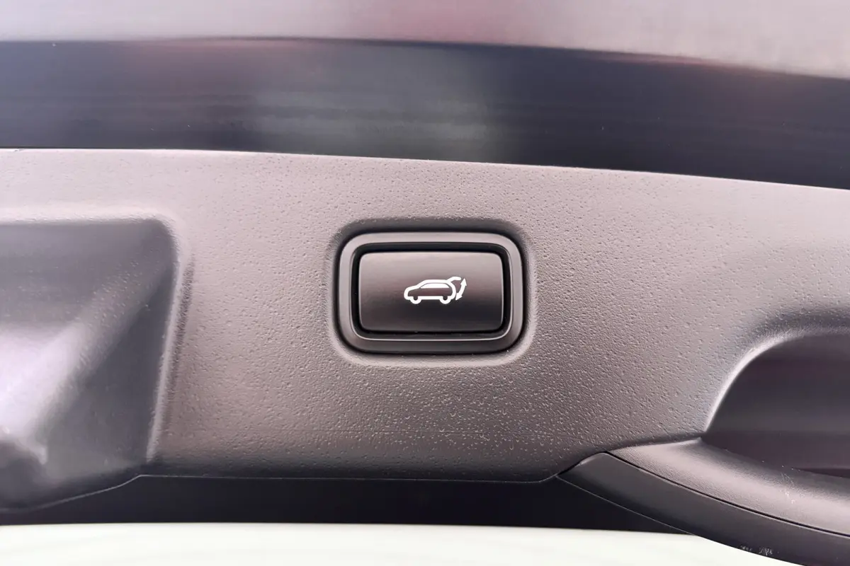 1.6 Aut. Hybrid DynamicPlusLine Schuif-/kanteldak Leder Head-Up Display