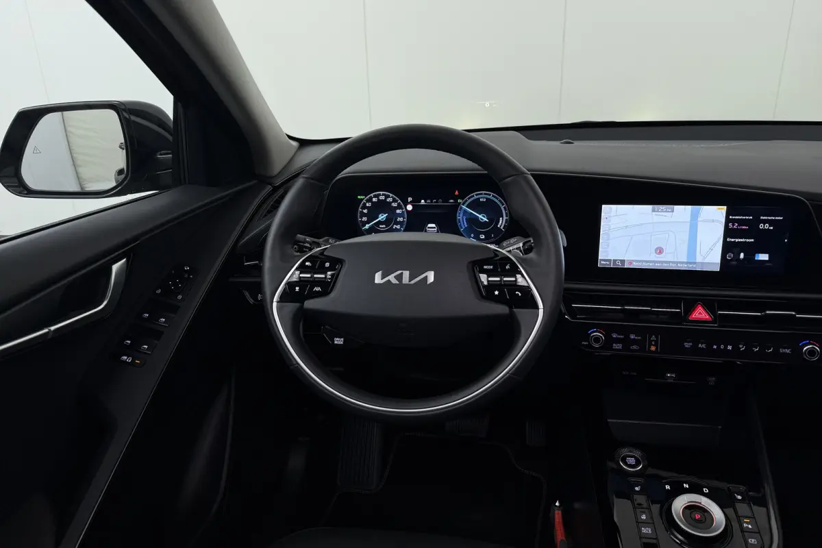 1.6 Aut. Hybrid DynamicPlusLine Schuif-/kanteldak Leder Head-Up Display