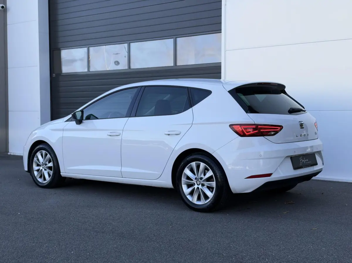 1.0 EcoTSI FR Style LED | Carplay | Alcantara