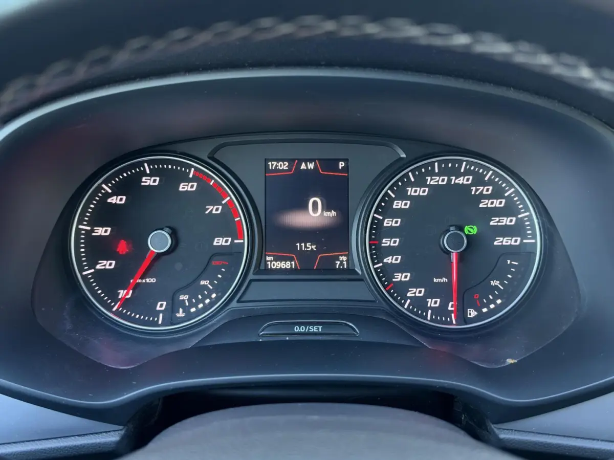 1.0 EcoTSI FR Style LED | Carplay | Alcantara