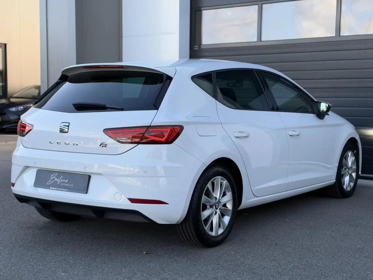 1.0 EcoTSI FR Style LED | Carplay | Alcantara