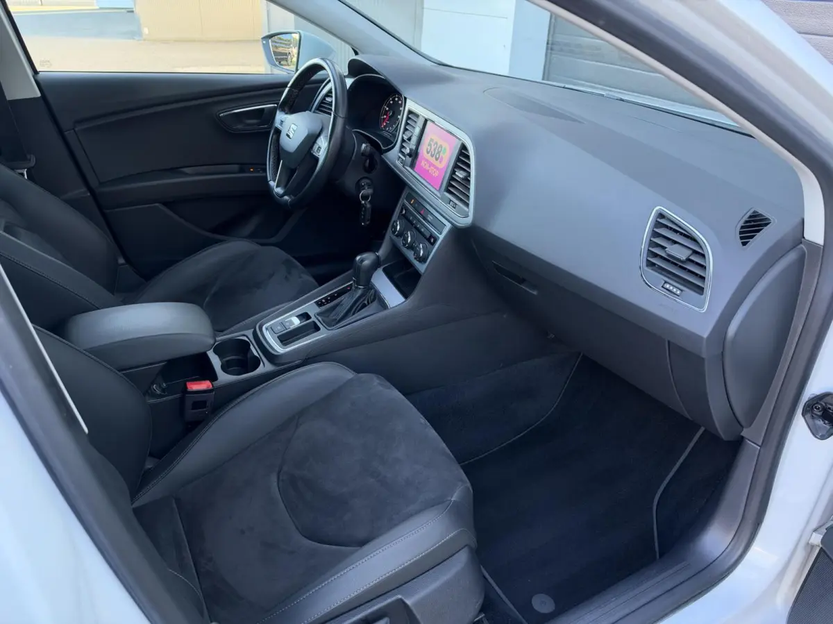 1.0 EcoTSI FR Style LED | Carplay | Alcantara