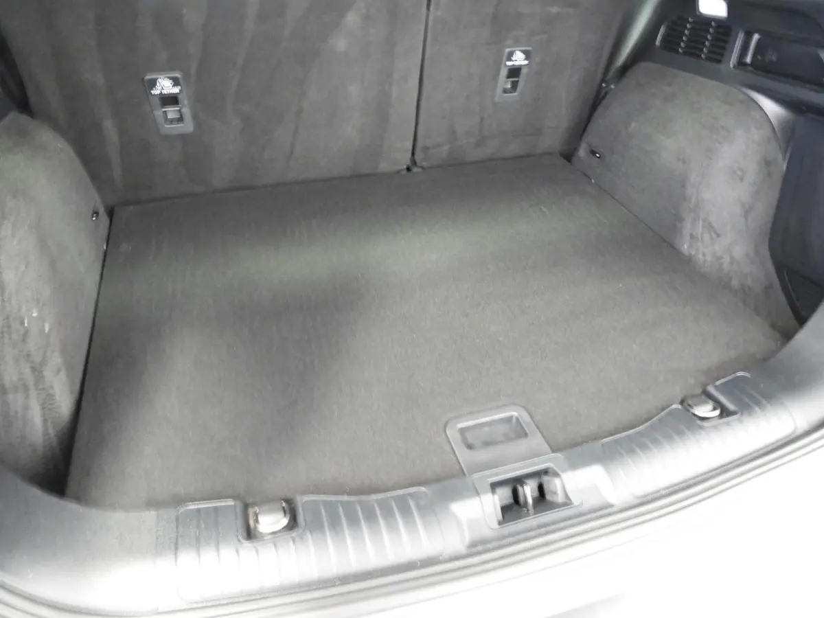 2.5 PHEV Plug-In Titanium X TREKH./NAVI/LED/B&O/HEAD-UP/17"LMV!