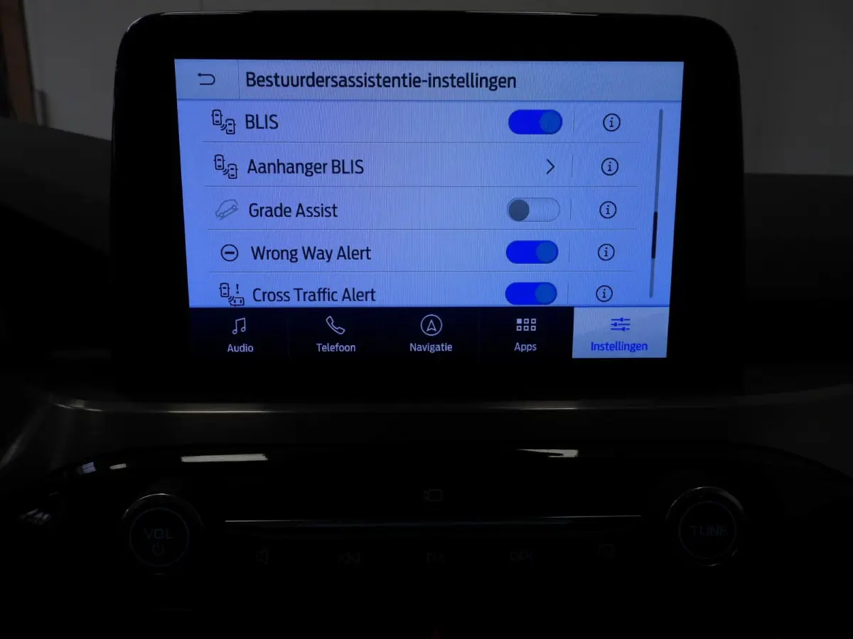 2.5 PHEV Plug-In Titanium X TREKH./NAVI/LED/B&O/HEAD-UP/17"LMV!