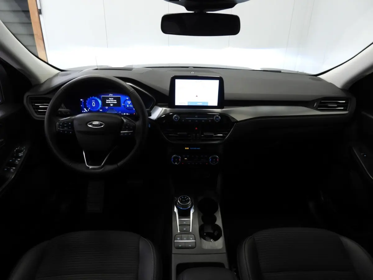 2.5 PHEV Plug-In Titanium X TREKH./NAVI/LED/B&O/HEAD-UP/17"LMV!