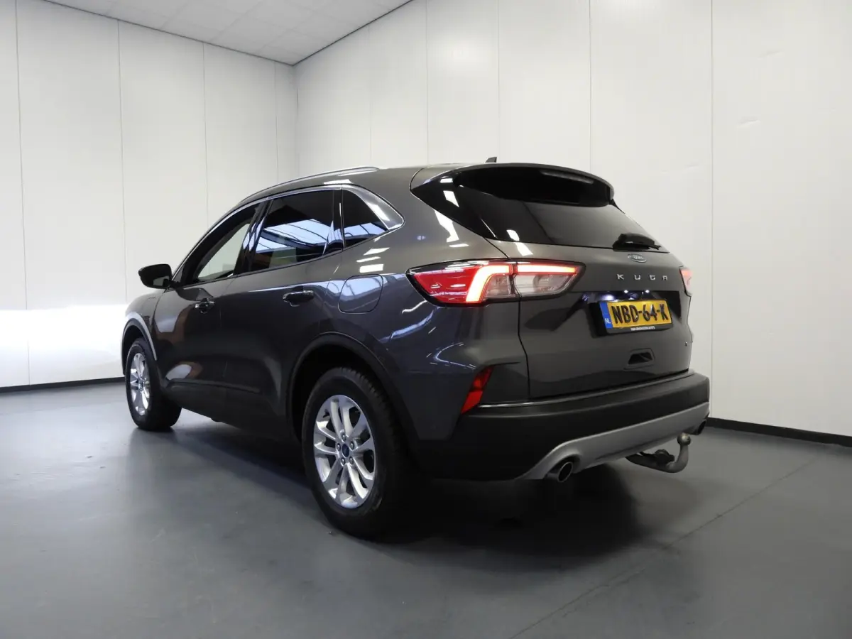 2.5 PHEV Plug-In Titanium X TREKH./NAVI/LED/B&O/HEAD-UP/17"LMV!