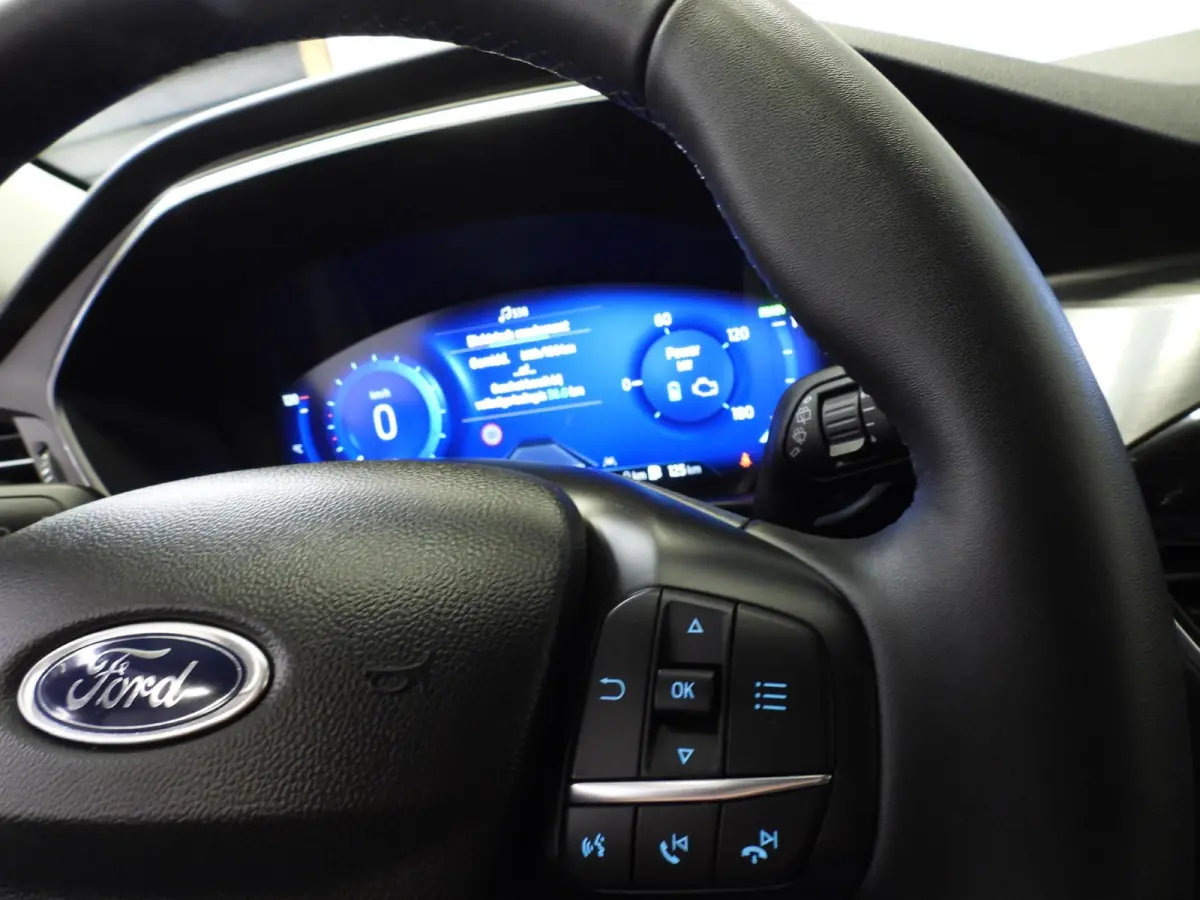 2.5 PHEV Plug-In Titanium X TREKH./NAVI/LED/B&O/HEAD-UP/17"LMV!