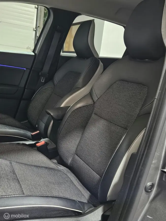 1.3 TCe 140 Intens | Camera | CarPlay | Airco