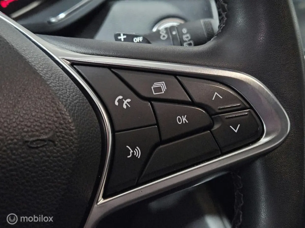 1.3 TCe 140 Intens | Camera | CarPlay | Airco