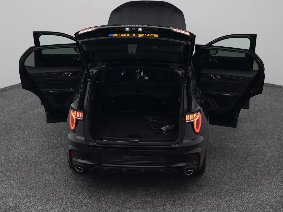 1.5 Plug-in Hybrid | 360° | BLACK | ZWARTE HEMEL | NLD AUTO