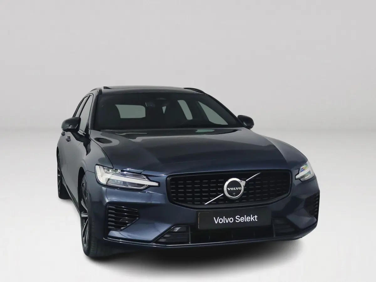 T8 Plug-in hybrid AWD Plus Dark | SOH 100% | Panoramadak | 360° camera | Head-up display | Harman Kardon | Stoel- en stuurverwarming | Trekhaak