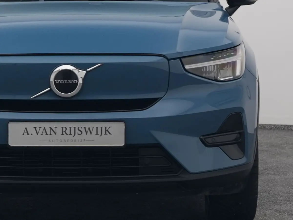 Single Motor Extened Range Core 82 kWh | CAMERA | CARPLAY