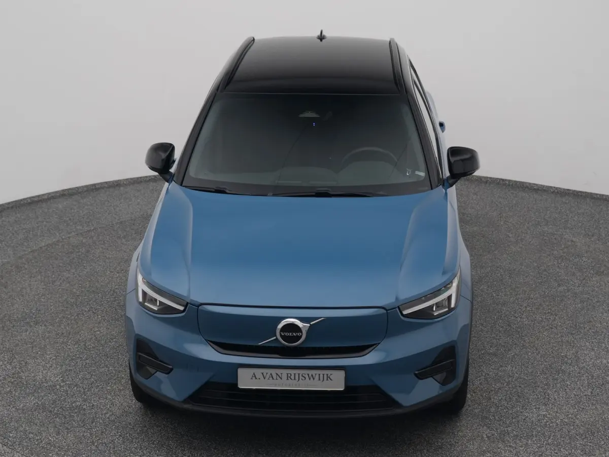 Single Motor Extened Range Core 82 kWh | CAMERA | CARPLAY