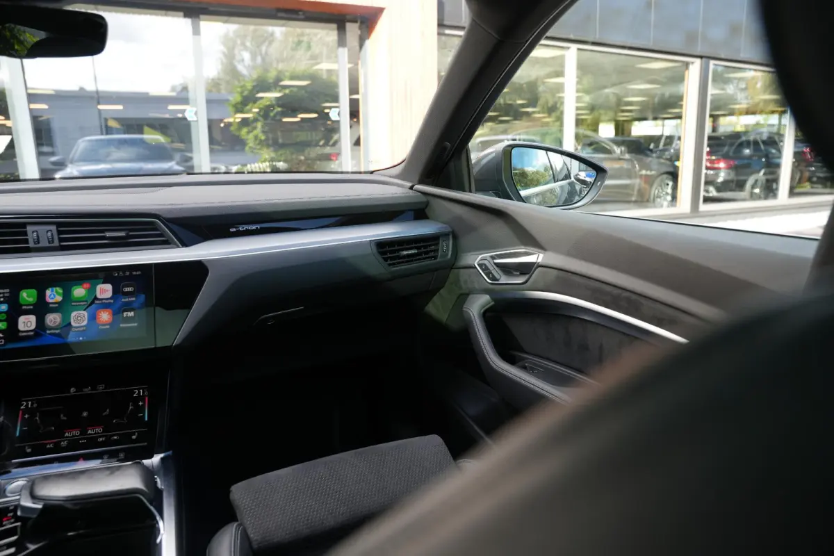50 quattro S edition 71 kWh S-line Pano Trekhaak Matrx LED DAB Camera LM "21 SOH 87