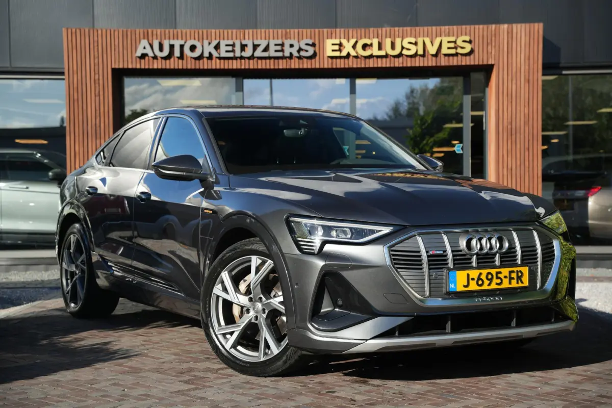 50 quattro S edition 71 kWh S-line Pano Trekhaak Matrx LED DAB Camera LM "21 SOH 87