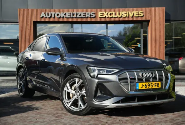 50 quattro S edition 71 kWh S-line Pano Trekhaak Matrx LED DAB Camera LM "21 SOH 87