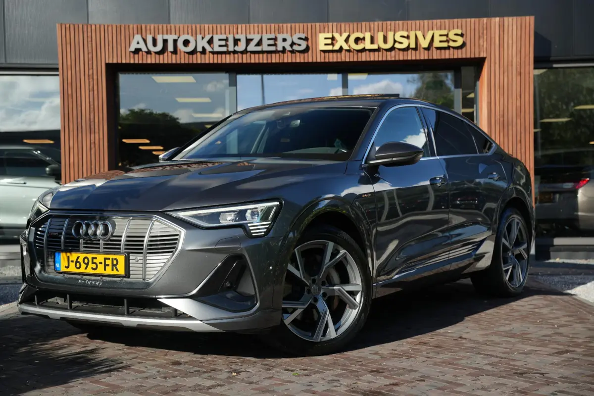 50 quattro S edition 71 kWh S-line Pano Trekhaak Matrx LED DAB Camera LM "21 SOH 87
