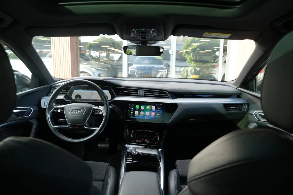 50 quattro S edition 71 kWh S-line Pano Trekhaak Matrx LED DAB Camera LM "21 SOH 87