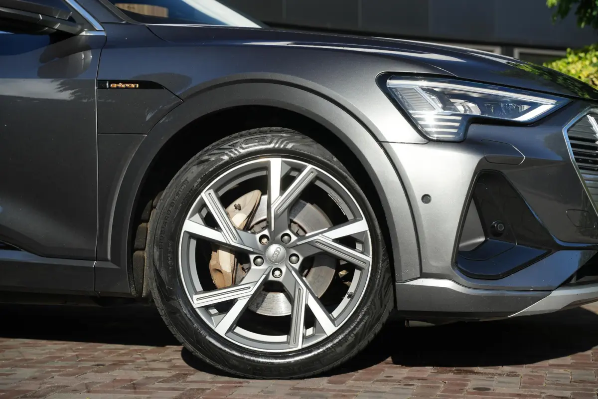 50 quattro S edition 71 kWh S-line Pano Trekhaak Matrx LED DAB Camera LM "21 SOH 87