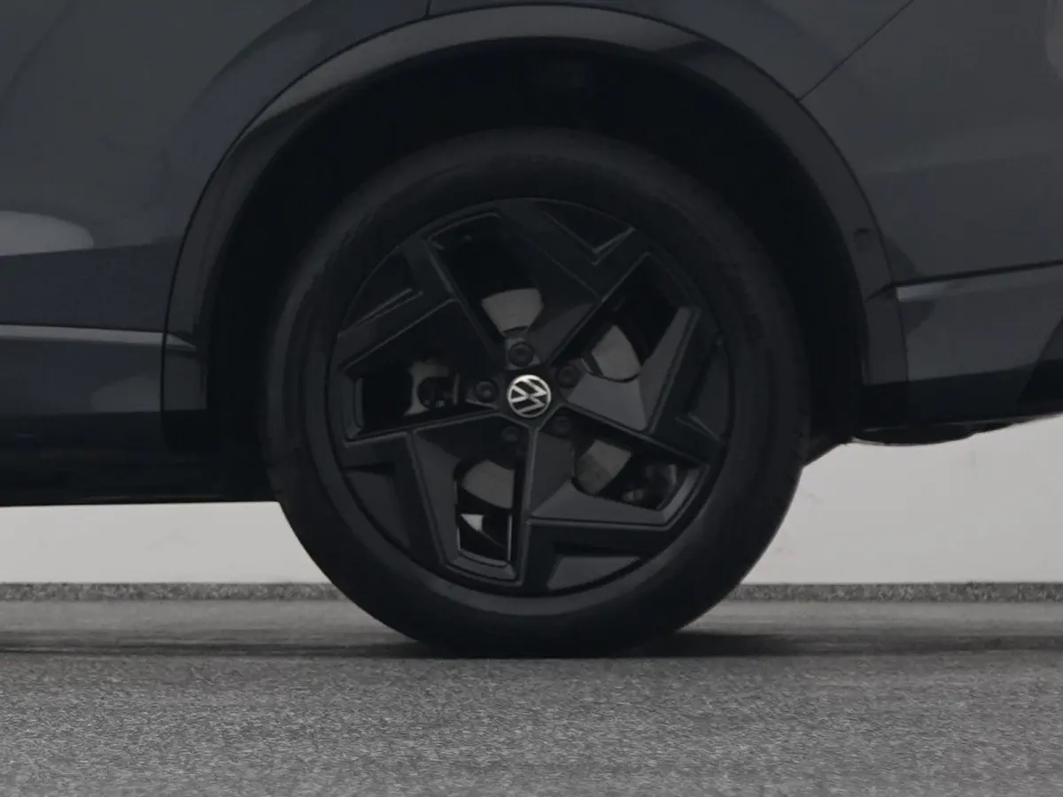 1.5 eHybrid R-Line Edition | PANO | ADAPTIVE | CAMERA | STOELMASSAGE